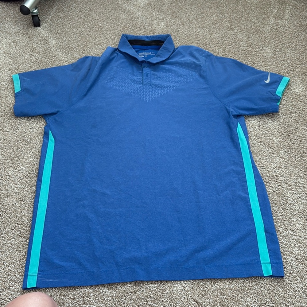 Men’s Nike golf polo